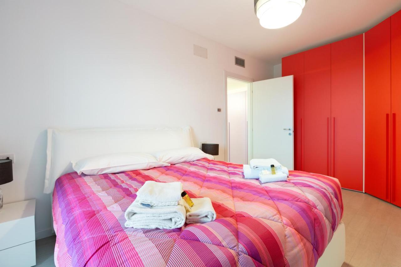 Ferienwohnung Fiera Milano Flat With Garage Exterior foto