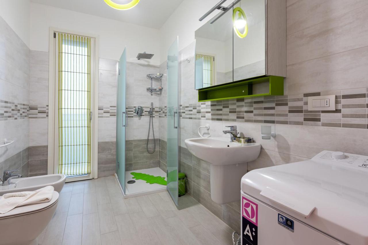 Ferienwohnung Fiera Milano Flat With Garage Exterior foto